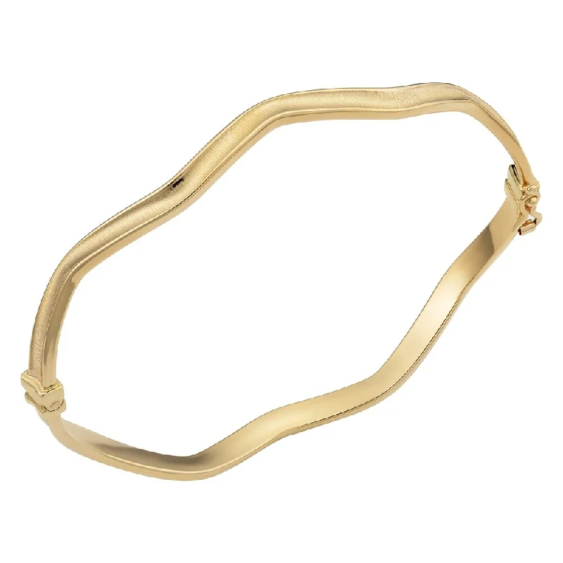 Fremada 10k Yellow Gold Satin and High Polish Wave Bangle