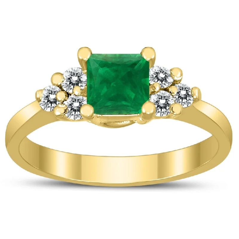 Princess Cut 5X5MM Emerald and Diamond Duchess Ring in 10K Yellow Gold