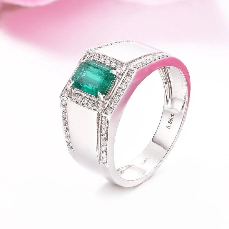 18k White Gold Natural 0.65 ct Emerald Men's Halo Ring with Diamonds