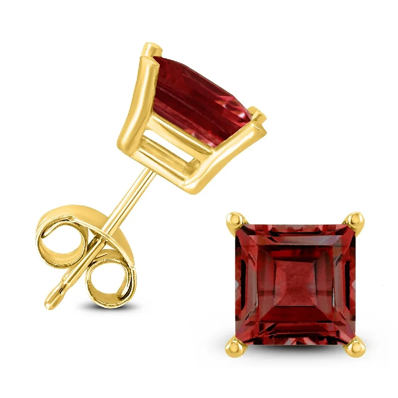 Marquee 14K Yellow Gold 7MM Square Garnet Earrings