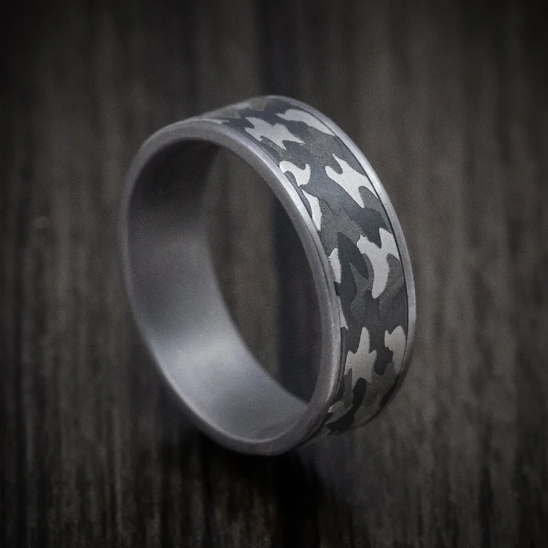 Tantalum Men's Ring with Camo Pattern